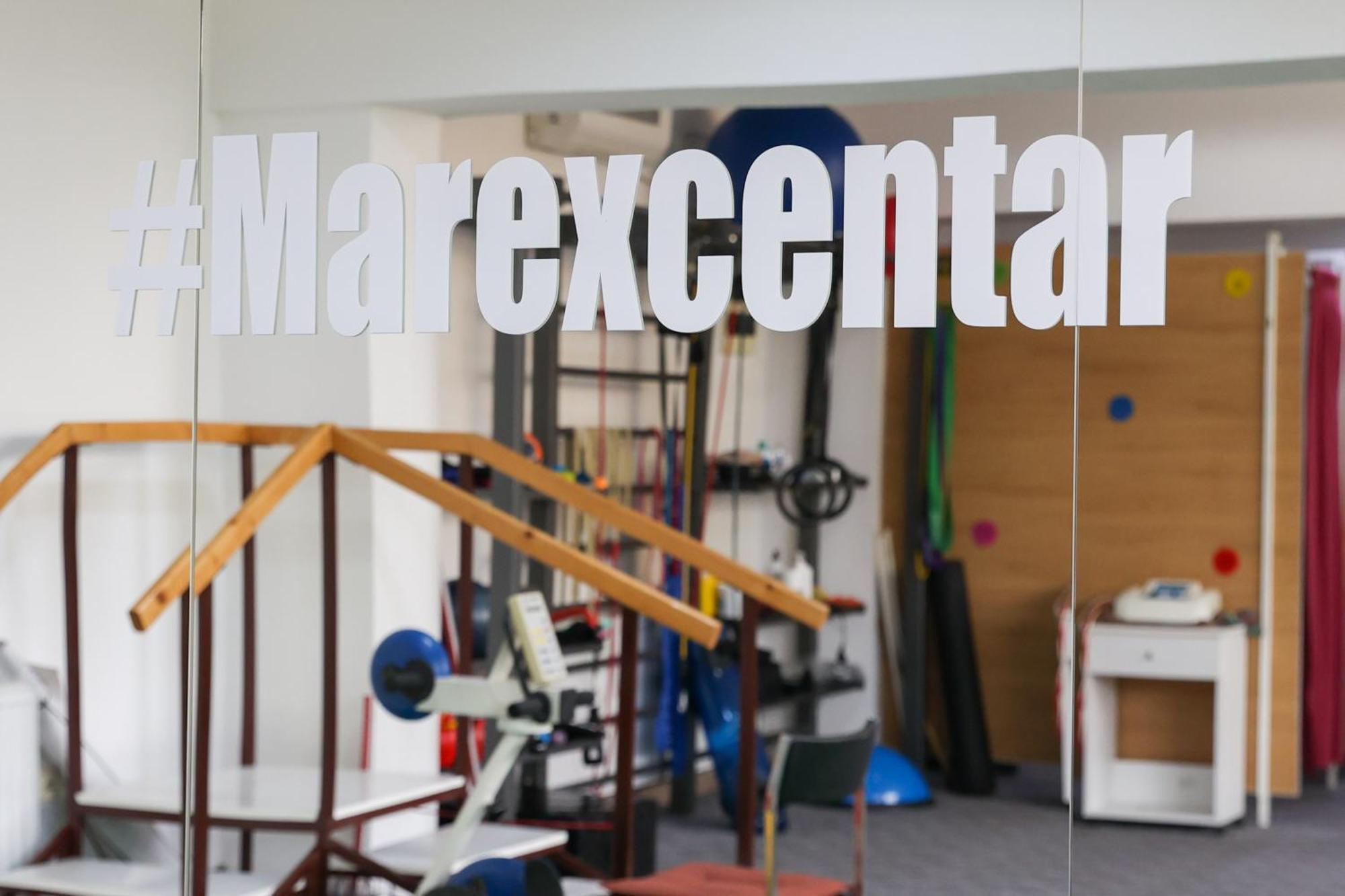 Marex Centar Hotel Jabuka Eksteriør billede