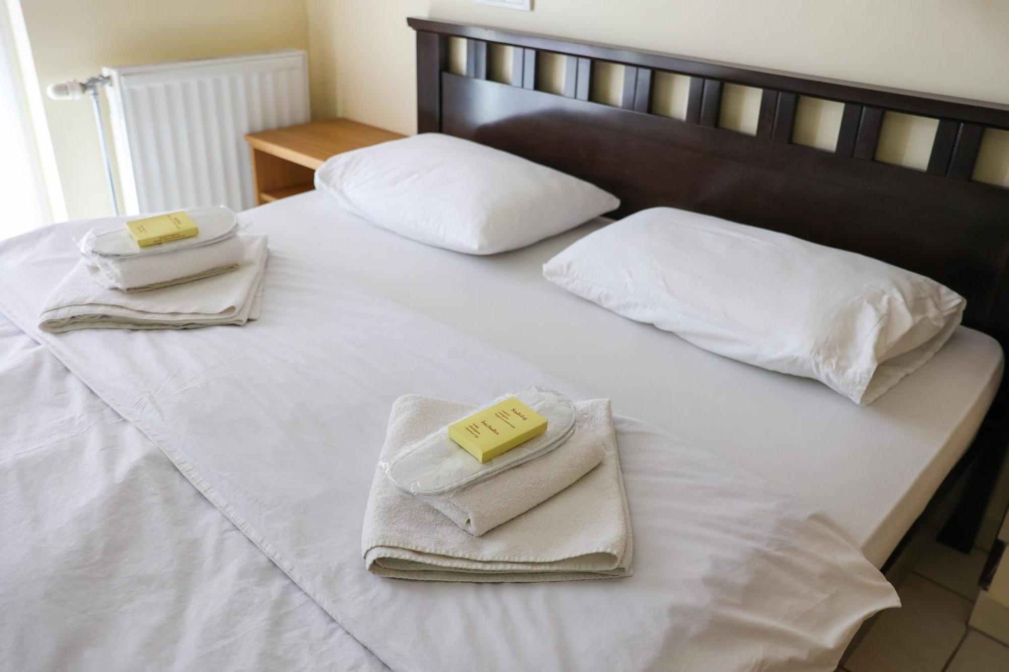 Marex Centar Hotel Jabuka Eksteriør billede